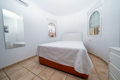 Villa till salu i Playa Flamenca II, Alicante, Spanien 97 kvm. Nr. 166181 - foto 13