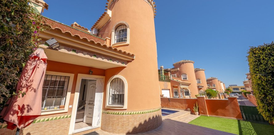 Villa i Playa Flamenca II, Alicante, Spanien 97 kvm. Nr. 166181
