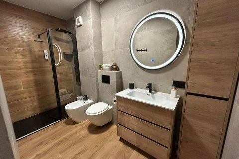 Apartment for sale in Torrevieja, Alicante, Spain 3 bedrooms, 94 sq.m. No. 166186 - photo 15