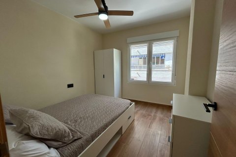 Apartment for sale in Torrevieja, Alicante, Spain 3 bedrooms, 94 sq.m. No. 166186 - photo 20