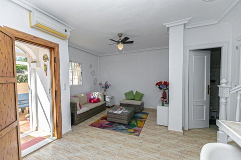 House for sale in Mil Palmeras, Alicante, Spain 81 sq.m. No. 166180 - photo 12