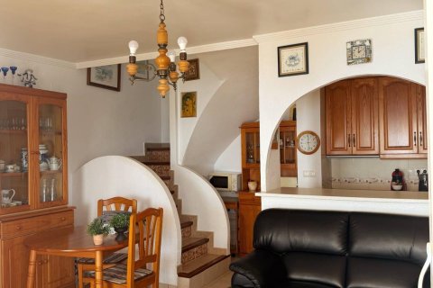 Māja īrēšanai El Campello, Alicante, Spānijā 4 istabas, 110 m2 Nr. 166184 - attēls 18