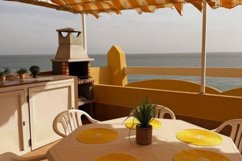 Māja īrēšanai El Campello, Alicante, Spānijā 4 istabas, 110 m2 Nr. 166184 - attēls 4