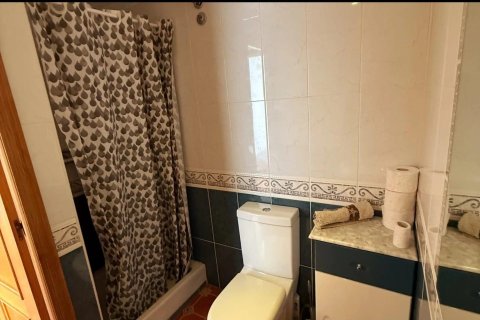 Māja īrēšanai El Campello, Alicante, Spānijā 4 istabas, 110 m2 Nr. 166184 - attēls 12