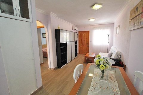 Продажа бунгало в Гуардамар-дель-Сегура, Аликанте, Испания 2 спальни, 86м2 №190030 - фото 3