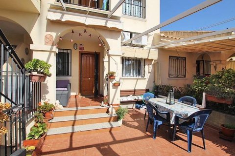 Bungalow i Guardamar del Segura, Alicante, Spanien 2 sovrum, 86 kvm. Nr. 190030
