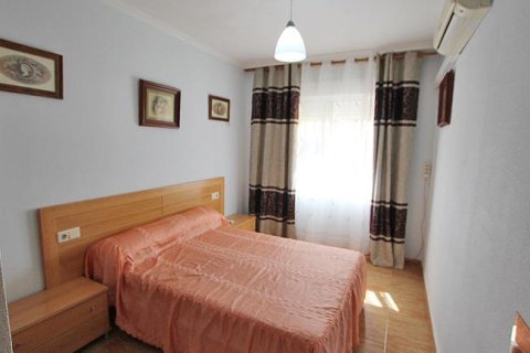 Продажа бунгало в Гуардамар-дель-Сегура, Аликанте, Испания 2 спальни, 86м2 №190030 - фото 7
