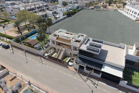 Bungalow w San Pedro del Pinatar, Murcia, Hiszpania 2 sypialnie, 60 mkw. nr 190032 – zdjęcie 2