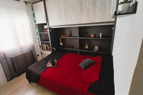 Продажа квартиры в Пилар де ла Орадада, Аликанте, Испания 3 спальни, 82м2 №190033 - фото 16
