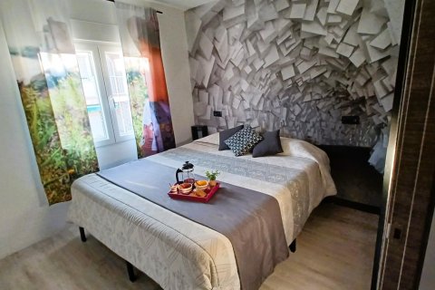 Продажа квартиры в Пилар де ла Орадада, Аликанте, Испания 3 спальни, 82м2 №190033 - фото 11