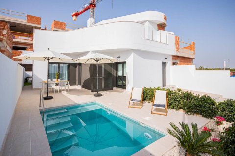 Villa pārdošanā Torrevieja, Alicante, Spānijā 3 istabas, 91 m2 Nr. 176352 - attēls 1