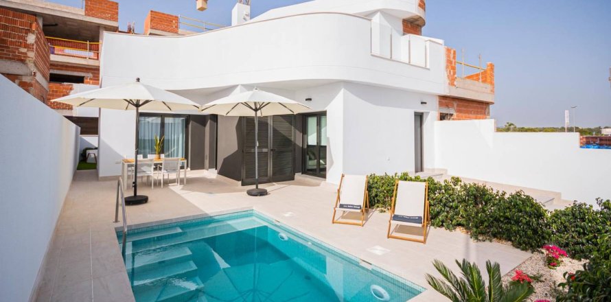 Villa Torrevieja, Alicante, Spānijā 3 istabas, 91 m2 Nr. 176352
