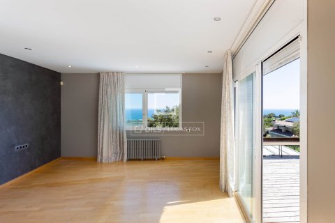 Villa pārdošanā Teia, Barcelona, Spānijā 4 istabas, 367 m2 Nr. 168942 - attēls 17