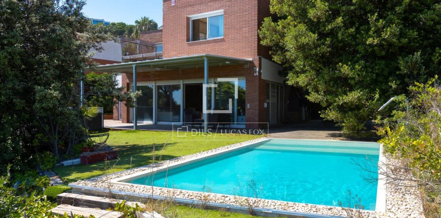 Villa Teia, Barcelona, Spānijā 4 istabas, 367 m2 Nr. 168942