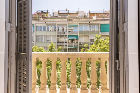 Dzīvoklis pārdošanā Barcelona, Spānijā 4 istabas, 128 m2 Nr. 168941 - attēls 29