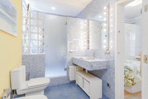 Dzīvoklis pārdošanā Barcelona, Spānijā 4 istabas, 128 m2 Nr. 168941 - attēls 12
