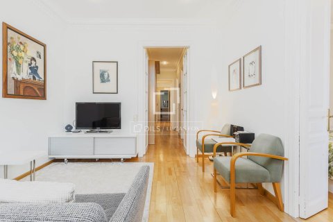 Dzīvoklis pārdošanā Barcelona, Spānijā 4 istabas, 128 m2 Nr. 168941 - attēls 6