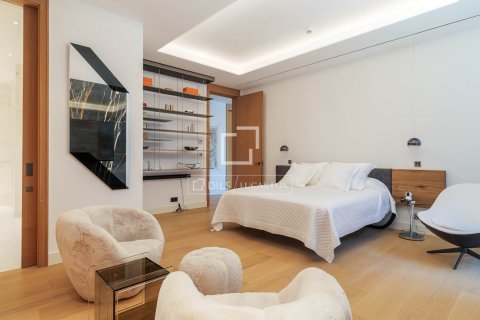 Dzīvoklis pārdošanā Barcelona, Spānijā 2 istabas, 186 m2 Nr. 168943 - attēls 21
