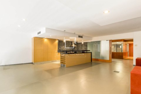 Dzīvoklis pārdošanā Barcelona, Spānijā 1 istaba, 290 m2 Nr. 168940 - attēls 22