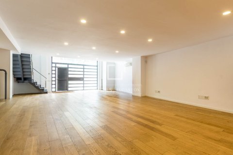 Dzīvoklis pārdošanā Barcelona, Spānijā 1 istaba, 290 m2 Nr. 168940 - attēls 5