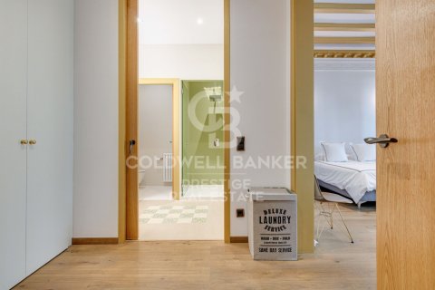 Apartament w Barcelona, Hiszpania 4 sypialnie, 350 mkw. nr 158230 – zdjęcie 17