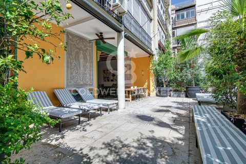 Apartament w Barcelona, Hiszpania 4 sypialnie, 350 mkw. nr 158230 – zdjęcie 2