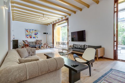 Apartament w Barcelona, Hiszpania 4 sypialnie, 350 mkw. nr 158230 – zdjęcie 11