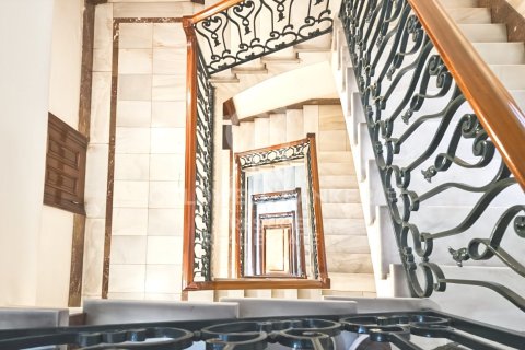 Lägenhet till salu i Barcelona, Spanien 5 sovrum, 362 kvm. Nr. 158231 - foto 11