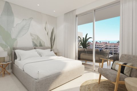Apartamento en venta en Santa Pola, Alicante, España 3 dormitorios, No. 191818 - foto 8