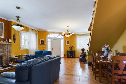 Villa for sale in Los Alcazares, Murcia, Spain 5 bedrooms, No. 191817 - photo 1