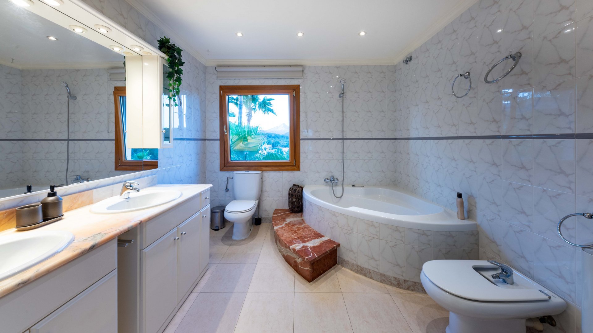 Villa in Peguera, Mallorca, Spanien 6 Schlafzimmer, 892 m2 Nr. 100336