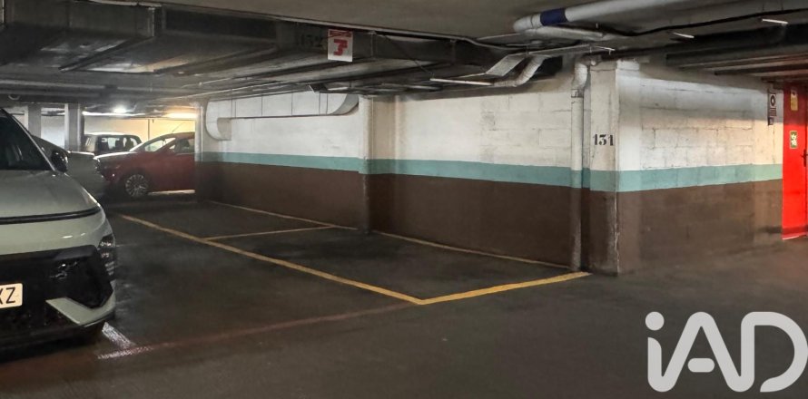 Garage in Madrid, Spain 25 sq.m. No. 193558