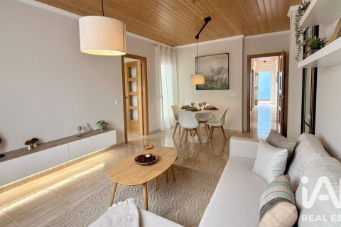 Huoneisto myytävänä Albocasser, Castellon, Espanja, 3 makuuhuonetta, 75 m2 No. 195843 - kuva 2