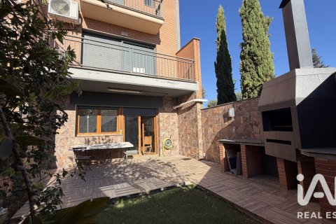 Dom w Juneda, Lleida, Hiszpania 3 sypialnie, 205 mkw. nr 195846 – zdjęcie 21