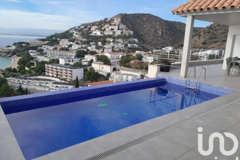 Hus till salu i Roses, Girona, Spanien 3 sovrum, 357 kvm. Nr. 195848 - foto 5