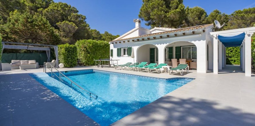 Villa i Es Mercadal, Menorca, Spanien 3 sovrum, 128 kvm. Nr. 173490