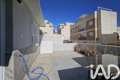 Villetta a schiera in vendita a Aguilas, Murcia, Spagna 3 camere da letto, 99 mq. N° 184690 - foto 2