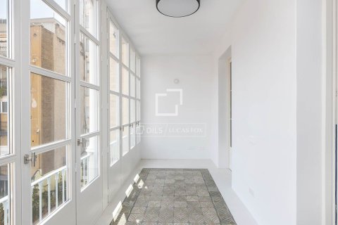 Wohnung zur Miete in Barcelona, Spanien 3 Schlafzimmer, 180 m2 Nr. 150235 - Foto 28