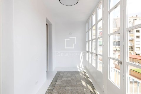 Wohnung zur Miete in Barcelona, Spanien 3 Schlafzimmer, 180 m2 Nr. 150235 - Foto 3