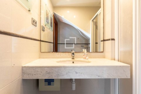 Wohnung zur Miete in Esplugues de Llobregat, Barcelona, Spanien 4 Schlafzimmer, 123 m2 Nr. 150236 - Foto 27