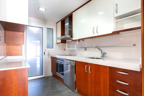 Wohnung zur Miete in Esplugues de Llobregat, Barcelona, Spanien 4 Schlafzimmer, 123 m2 Nr. 150236 - Foto 13