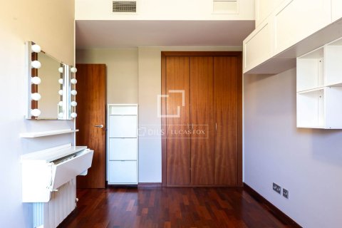 Wohnung zur Miete in Esplugues de Llobregat, Barcelona, Spanien 4 Schlafzimmer, 123 m2 Nr. 150236 - Foto 19