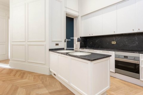 Wohnung zur Miete in Barcelona, Spanien 3 Schlafzimmer, 163 m2 Nr. 150232 - Foto 12