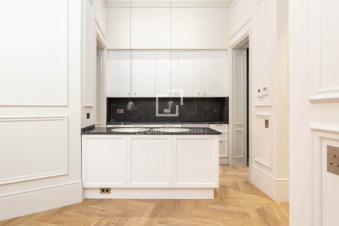 Wohnung zur Miete in Barcelona, Spanien 3 Schlafzimmer, 163 m2 Nr. 150232 - Foto 13