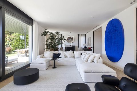 Villa zur Miete in Barcelona, Spanien 5 Schlafzimmer, 580 m2 Nr. 150231 - Foto 9