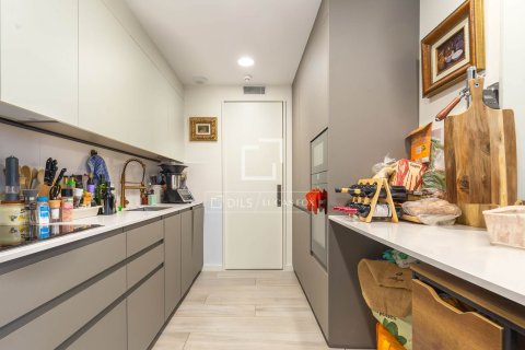 Wohnung zur Miete in Esplugues de Llobregat, Barcelona, Spanien 4 Schlafzimmer, 137 m2 Nr. 150234 - Foto 18