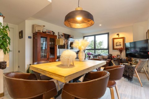 Wohnung zur Miete in Esplugues de Llobregat, Barcelona, Spanien 4 Schlafzimmer, 137 m2 Nr. 150234 - Foto 9