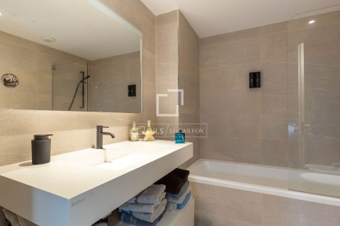 Wohnung zur Miete in Esplugues de Llobregat, Barcelona, Spanien 4 Schlafzimmer, 137 m2 Nr. 150234 - Foto 22