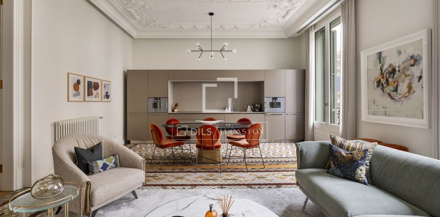 Huoneisto Barcelona, Espanja 3 makuuhuonetta, 170 m2 No. 192813
