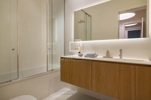 Huoneisto myytävänä Barcelona, Espanja, 3 makuuhuonetta, 170 m2 No. 192813 - kuva 24